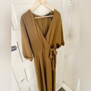 Flowy Jumpsuit wide legs